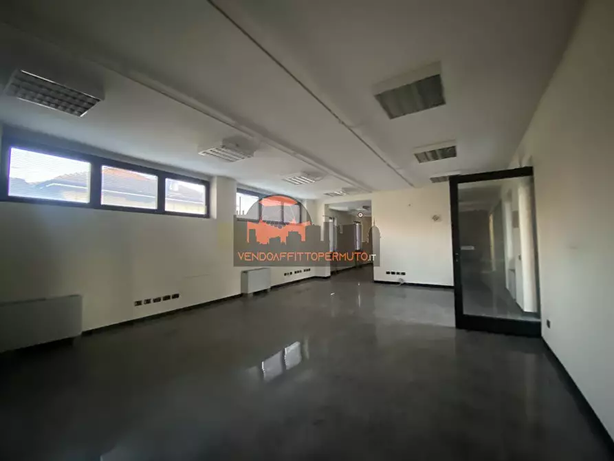 Immagine 9 di Ufficio in affitto  in VIA FRATELLI PAGANI a Castelli Calepio