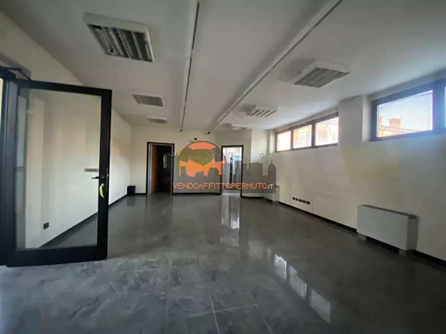 Immagine 6 di Ufficio in affitto  in VIA FRATELLI PAGANI a Castelli Calepio