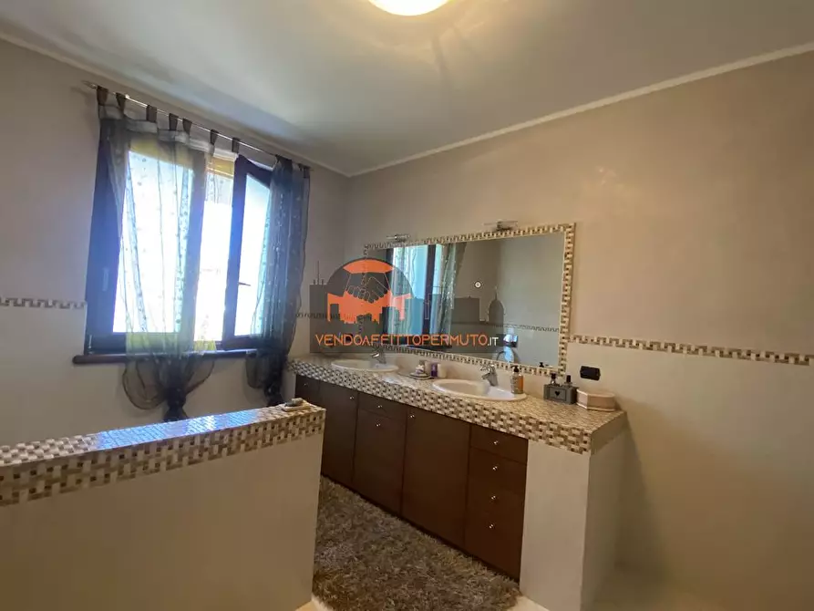 Immagine 5 di Villa in vendita  in VIA CAVOUR a Bolgare