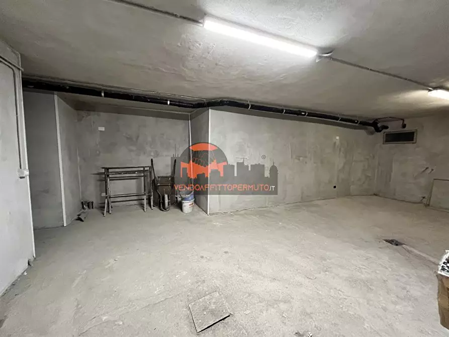 Immagine 9 di Locale commerciale in affitto  in VIA G. MARCONI a Calcinate