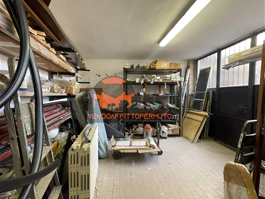 Immagine 3 di Magazzino in affitto  in VIA INDIPENDENZA a Romano Di Lombardia
