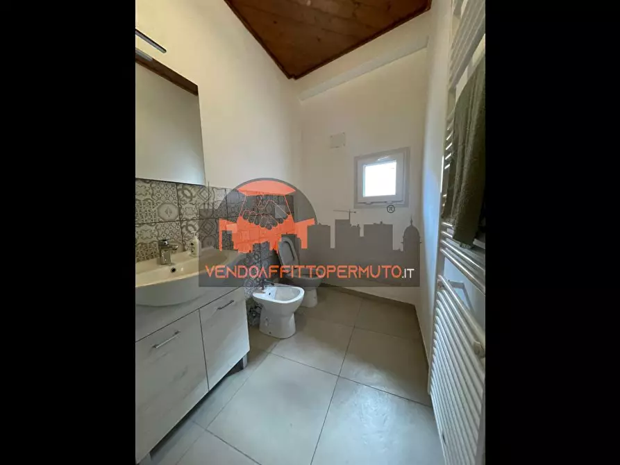 Immagine 6 di Ufficio in affitto  in via indipendenza a Romano Di Lombardia