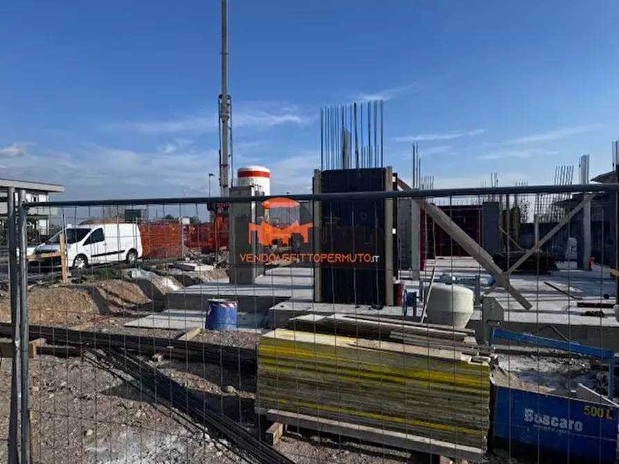 Immagine 2 di Appartamento in vendita  in VIA LUIGI EINAUDI a Martinengo