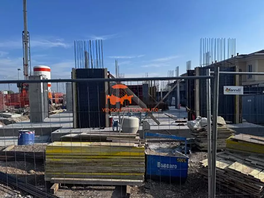 Immagine 1 di Appartamento in vendita  in VIA LUIGI EINAUDI a Martinengo