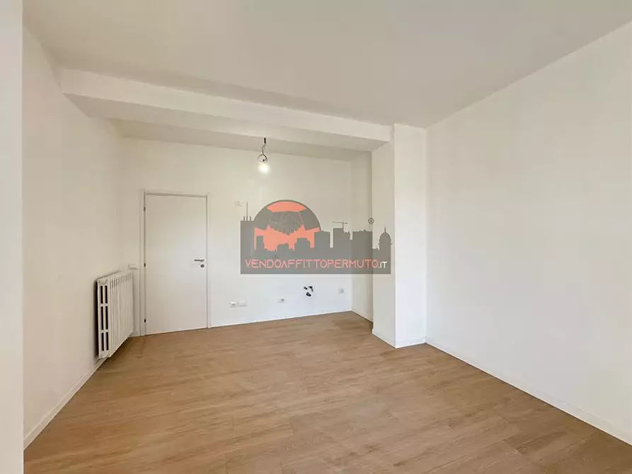 Immagine 2 di Appartamento in vendita  in VIA PAPA GIOVANNI XXIII a Calcio