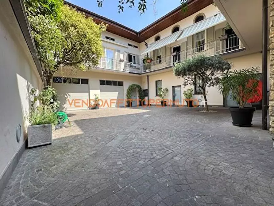 Immagine 1 di Casa indipendente in vendita  in via galignani 11 a Palazzolo Sull'oglio