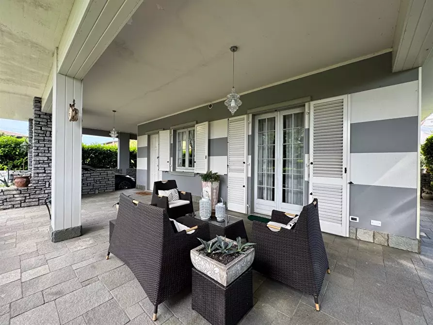 Immagine 3 di Villa in vendita  in via meucci 8 a Palazzolo Sull'oglio