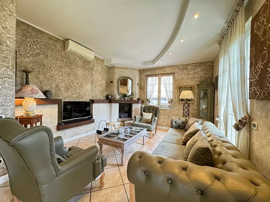 Immagine 4 di Villa in vendita  in via meucci 8 a Palazzolo Sull'oglio