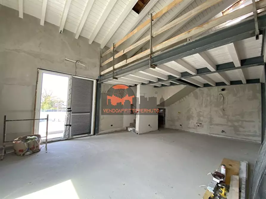 Immagine 6 di Appartamento in vendita  in VIA ARICI a Telgate