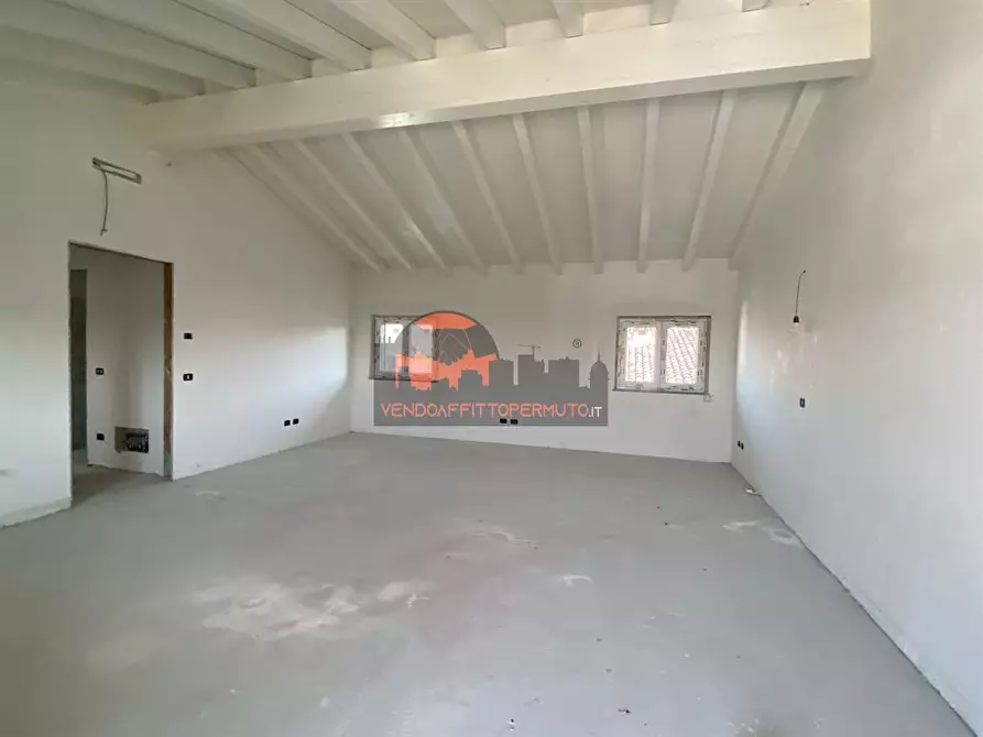 Immagine 4 di Appartamento in vendita  in VIA ARICI a Telgate