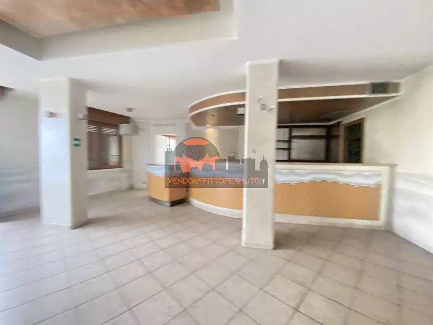 Immagine 3 di Locale commerciale in affitto  in VIALE PAPA GIOVANNI XXIII a Palosco