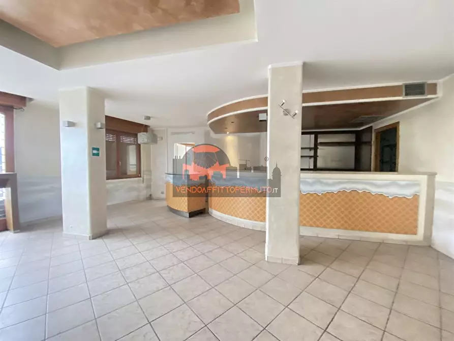 Immagine 2 di Locale commerciale in affitto  in VIALE PAPA GIOVANNI XXIII a Palosco