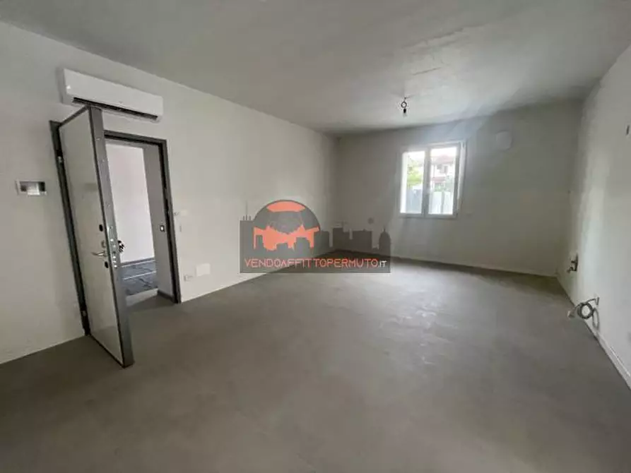 Immagine 8 di Appartamento in vendita  in VIA EUROPA a Bariano