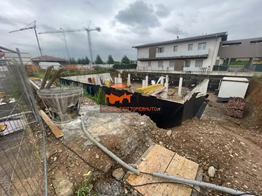 Immagine 7 di Appartamento in vendita  in via roggia mornichello a Cavernago