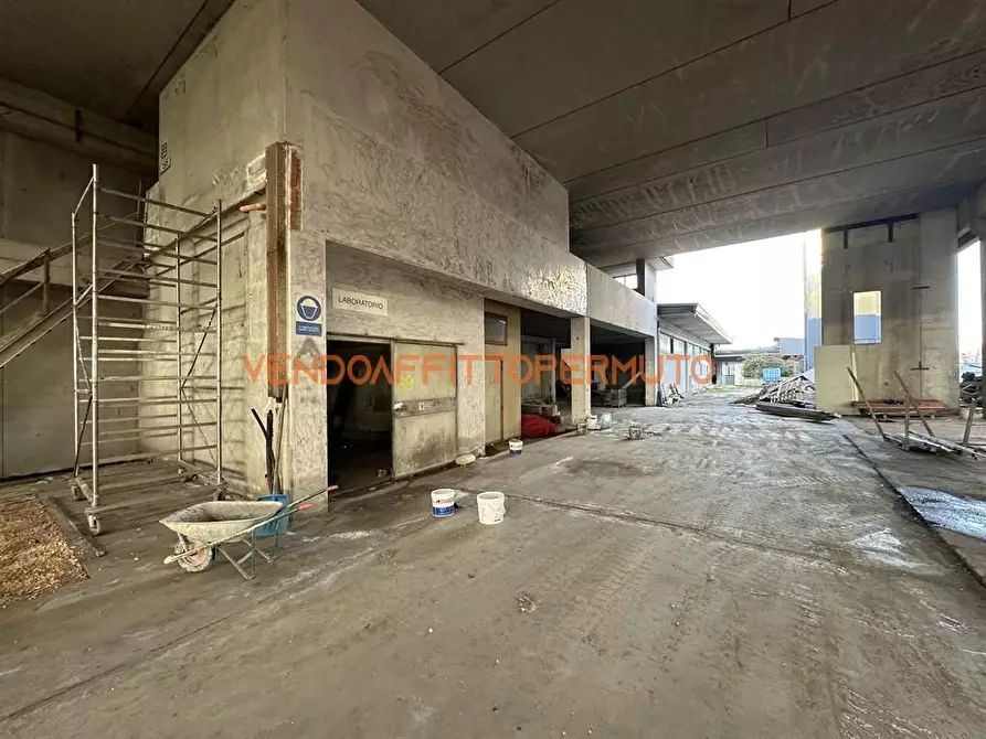 Immagine 5 di Capannone industriale in vendita  in via Ponticello a Martinengo