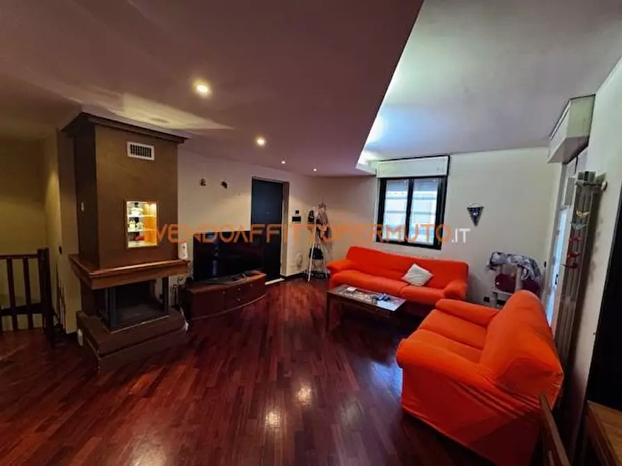 Immagine 5 di Appartamento in vendita  in VIA DON BERTOCCHI a Urgnano