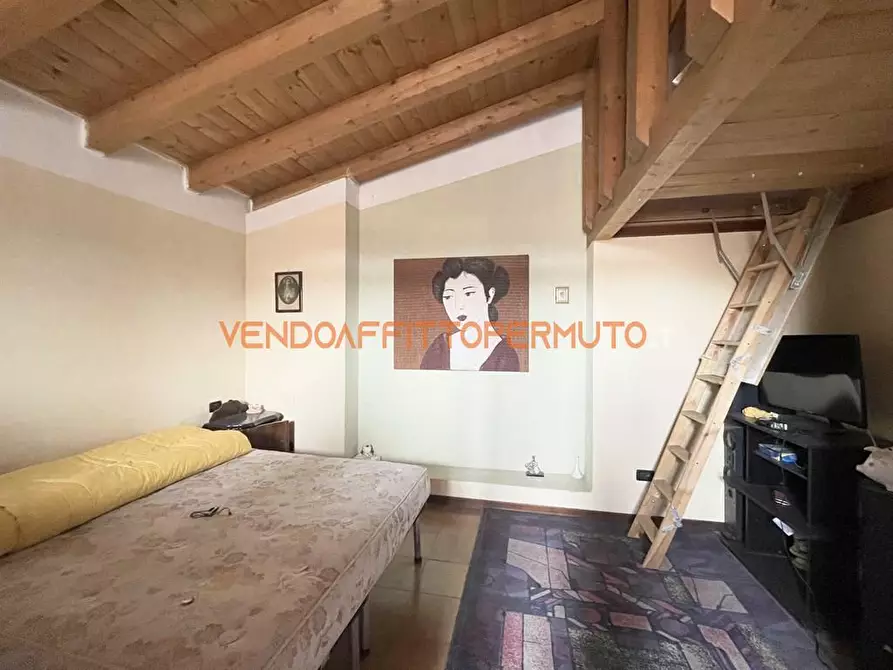 Immagine 5 di Appartamento in vendita  in VIA LOGHETTO 1 a Cortenuova