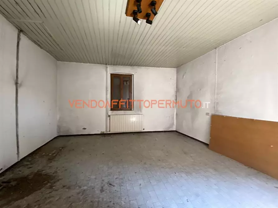 Immagine 3 di Casa indipendente in vendita  in VIA ROMA a Pontoglio