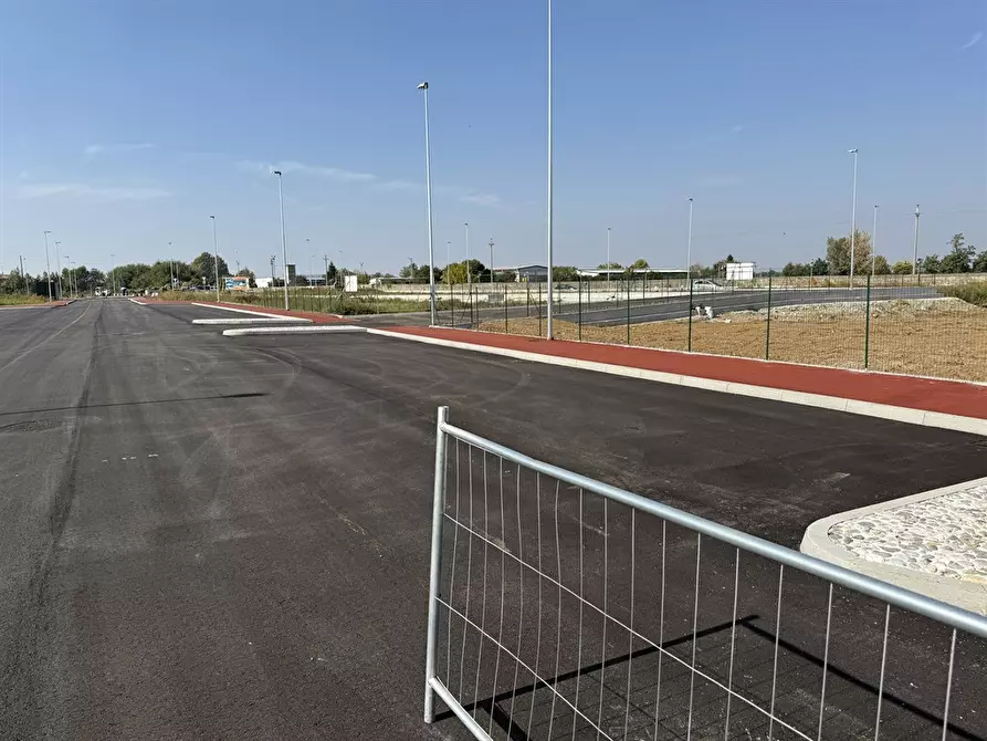 Immagine 2 di Terreno edificabile in vendita  in Papa Paolo IV snc a Calcio