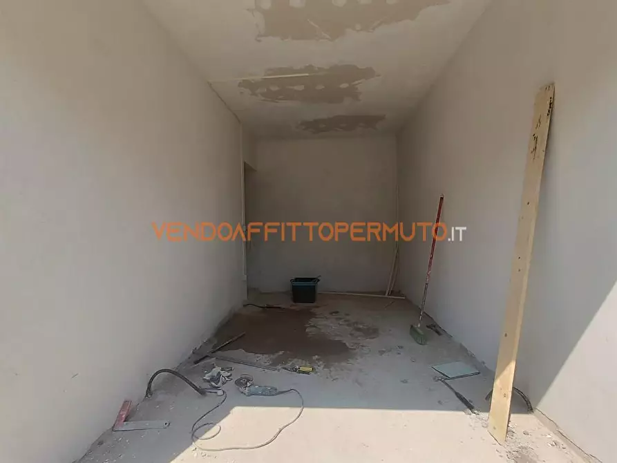 Immagine 2 di Laboratorio in affitto  in VIA LEONCAVALLO a Palazzolo Sull'oglio