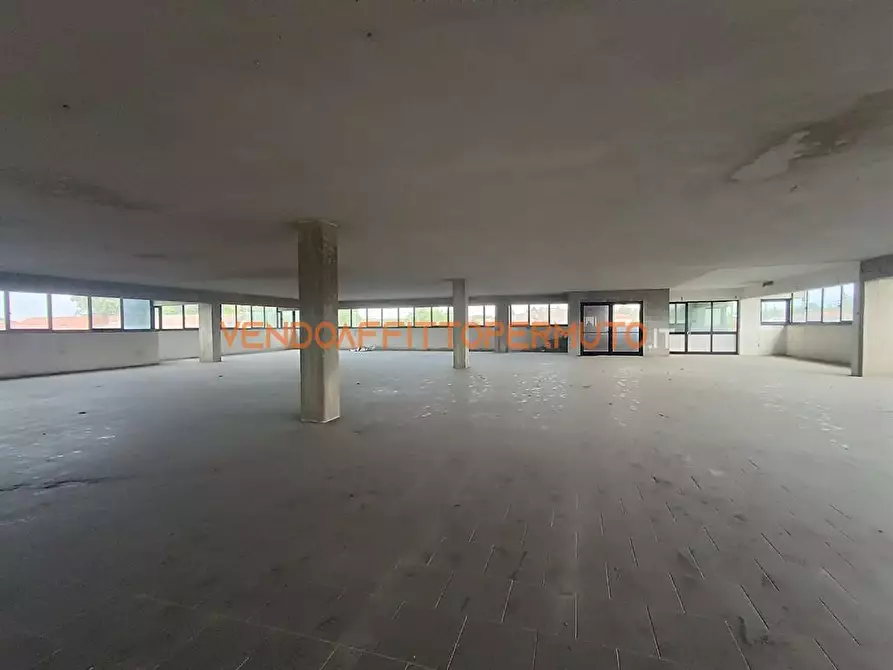 Immagine 3 di Negozio in vendita  in VIA SAN FERMO a Palosco