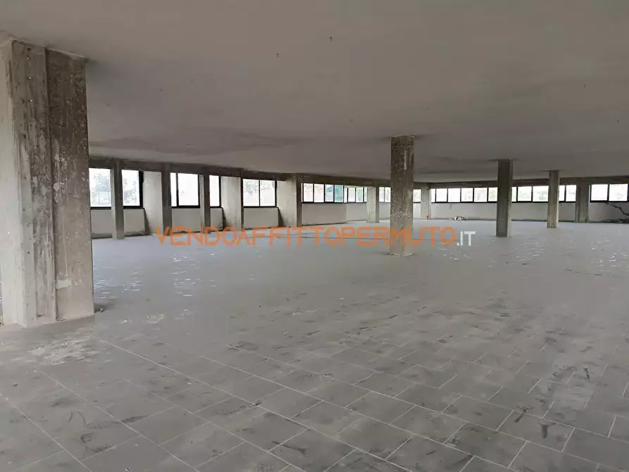 Immagine 7 di Negozio in vendita  in VIA SAN FERMO a Palosco