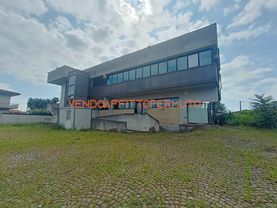 Immagine 7 di Negozio in vendita  in VIA SAN FERMO a Palosco