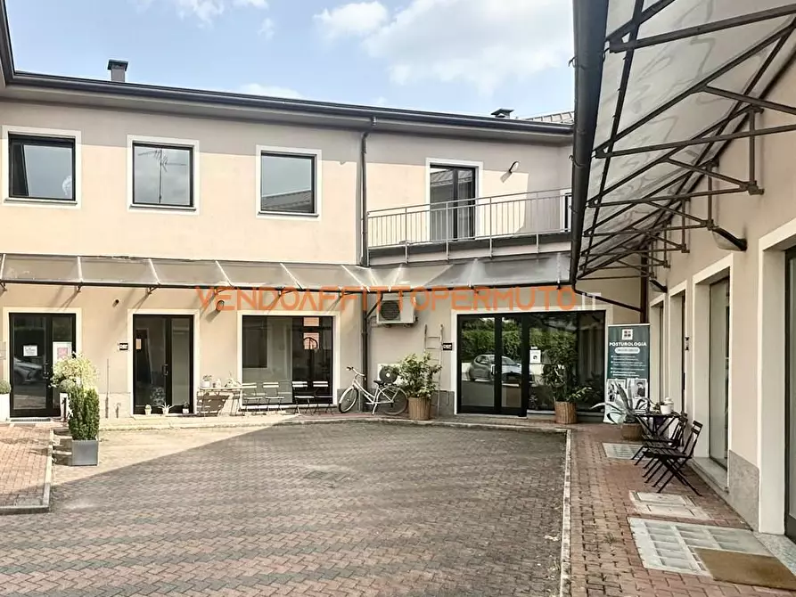 Immagine 9 di Ufficio in affitto  in VIA LEONCAVALLO a Treviglio