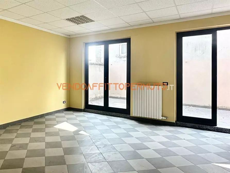 Immagine 2 di Ufficio in affitto  in VIA LEONCAVALLO a Treviglio