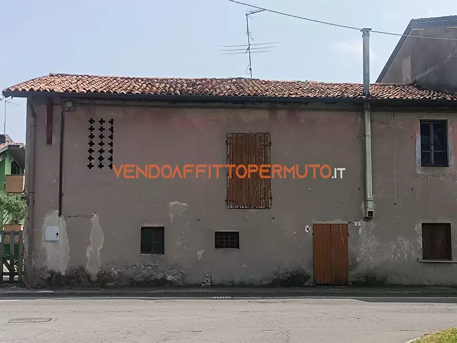 Immagine 9 di Casa indipendente in vendita  in VIA DELLE MOIE a Urgnano