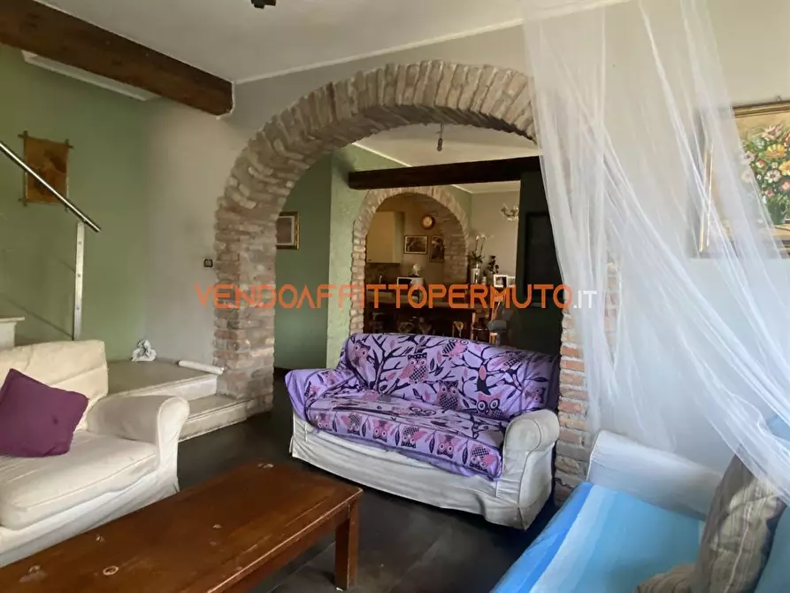 Immagine 3 di Villa in vendita  in VIA MONTE GRAPPA a Cividate Al Piano