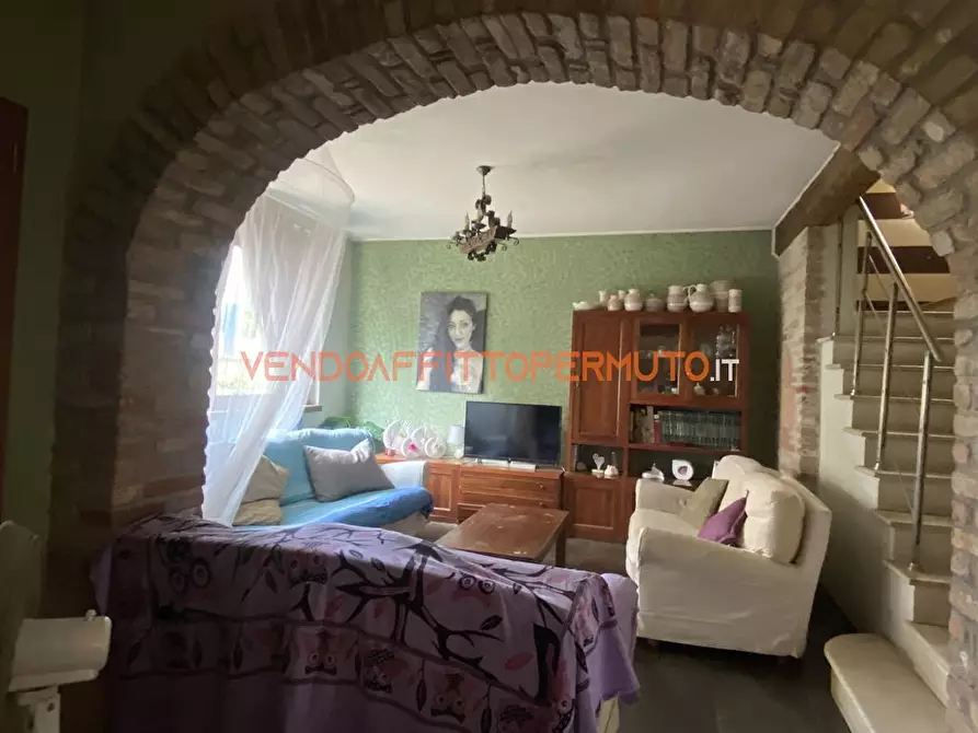 Immagine 1 di Villa in vendita  in VIA MONTE GRAPPA a Cividate Al Piano