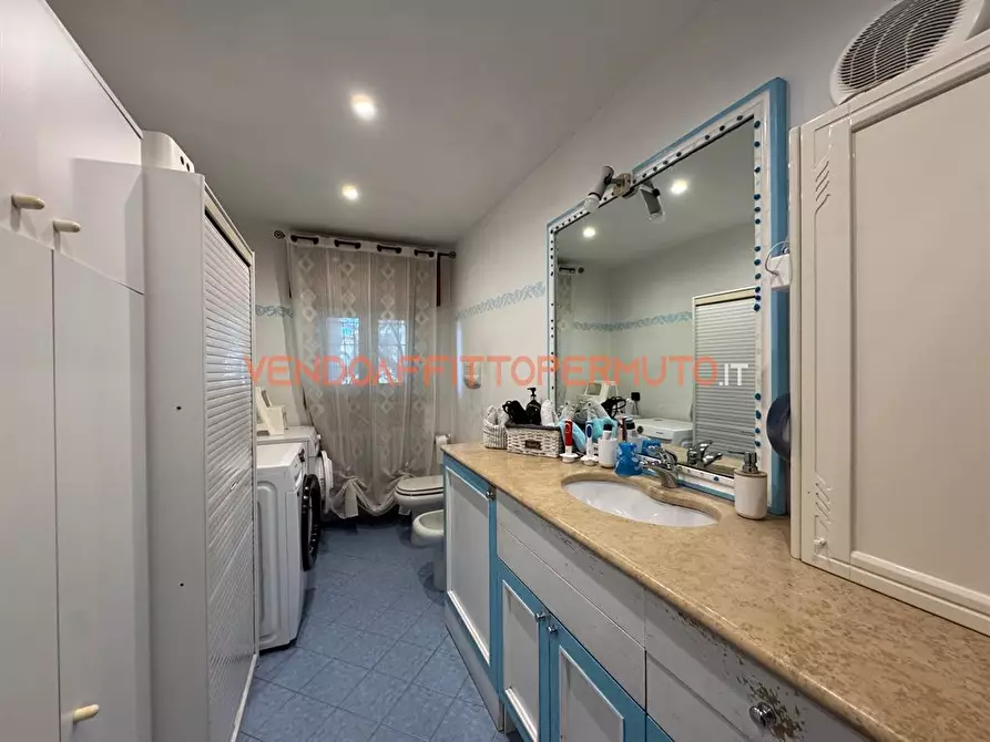 Immagine 5 di Appartamento in vendita  in VIA SENTIERI 15 a Cividate Al Piano