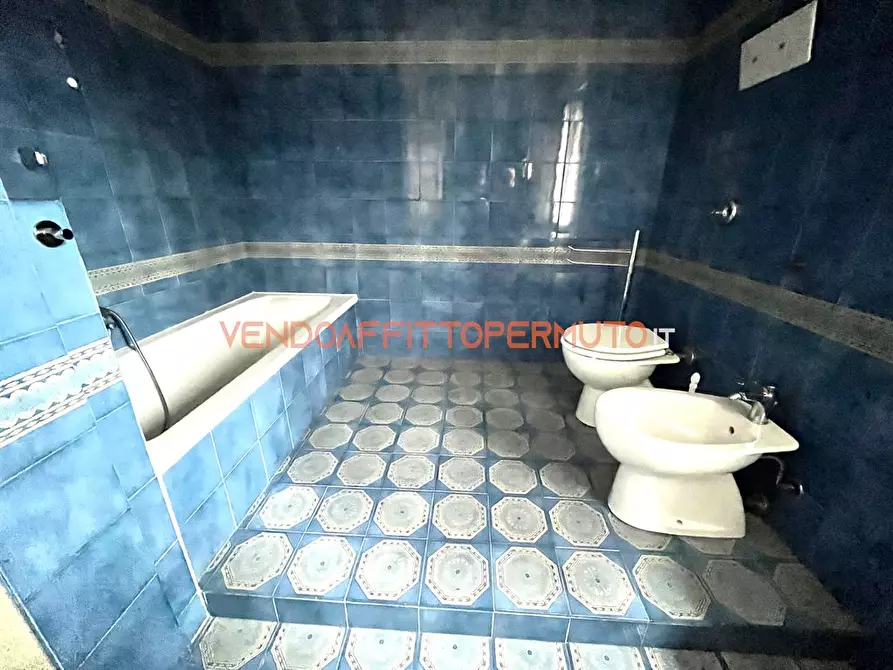 Immagine 9 di Casa semindipendente in vendita  in VIA TADINI a Romano Di Lombardia