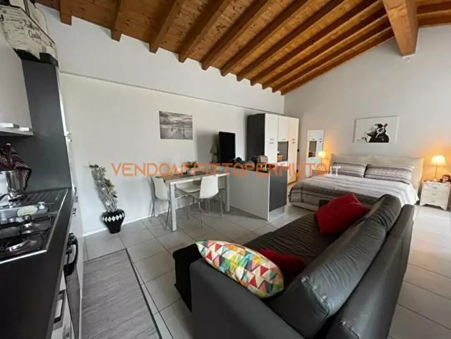 Immagine 7 di Appartamento in vendita  in PIAZZA GIUSEPPE GARIBALDI a Ghisalba