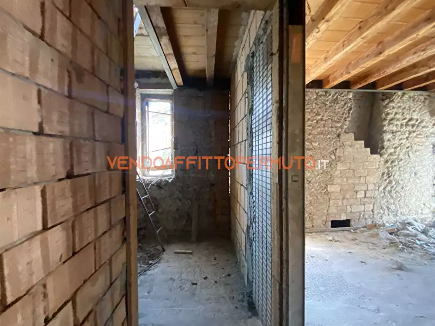 Immagine 4 di Palazzo in vendita  in VIA PAPA GIOVANNI a Calcio