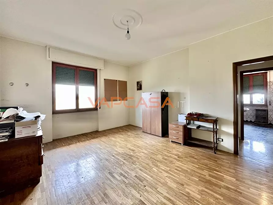 Immagine 2 di Casa bifamiliare in vendita  in VIA FOSSE ARDEATINE a Calcio