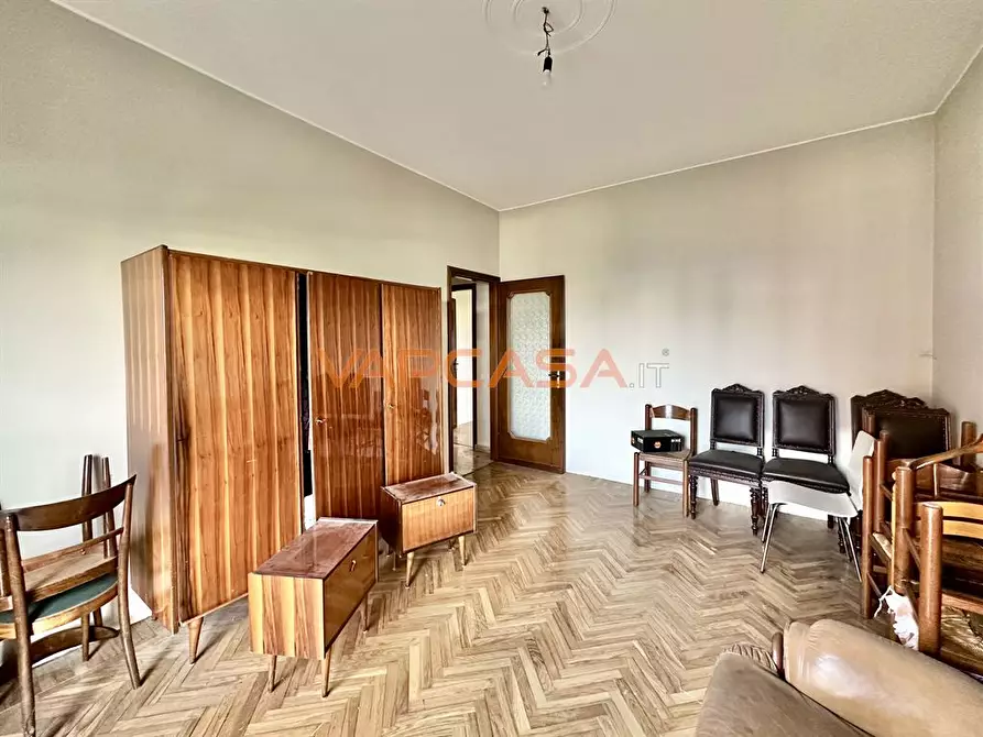 Immagine 8 di Casa bifamiliare in vendita  in VIA FOSSE ARDEATINE a Calcio