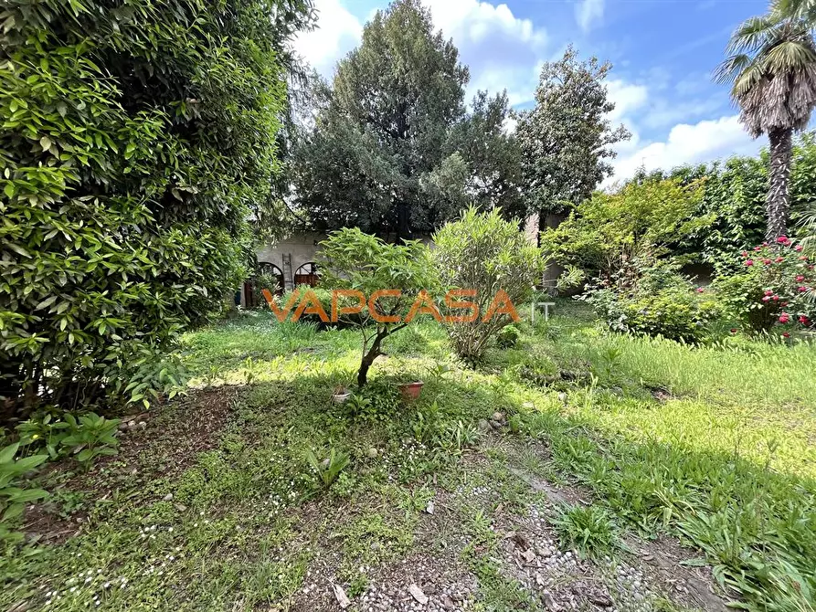 Immagine 4 di Rustico / casale in vendita  in via luciano manara a Antegnate