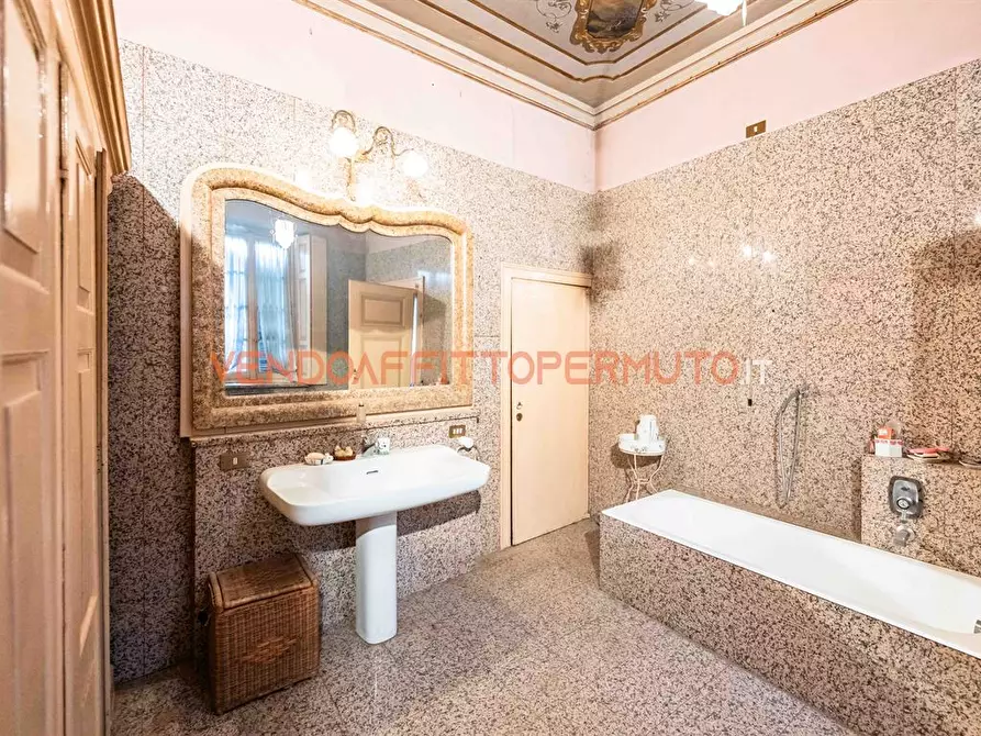 Immagine 7 di Palazzo in vendita  in VIA L. MANARA a Antegnate