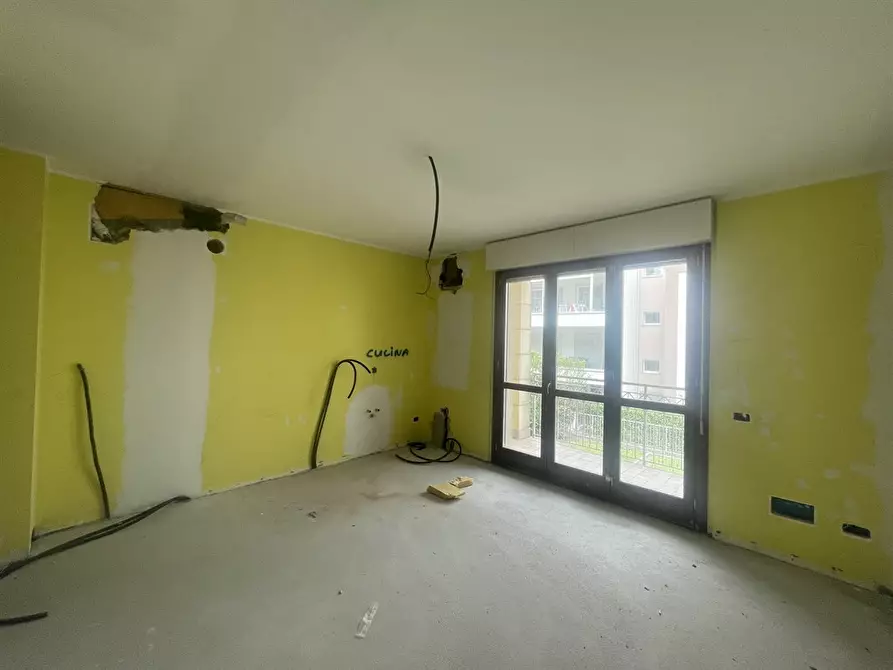 Immagine 1 di Appartamento in vendita  in VIA PONTIROLO a Treviglio
