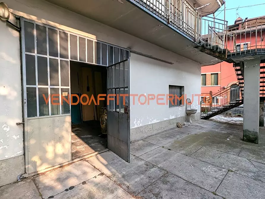 Immagine 9 di Casa indipendente in vendita  in VIA CIRCONVALLAZIONE OVEST a Ciserano