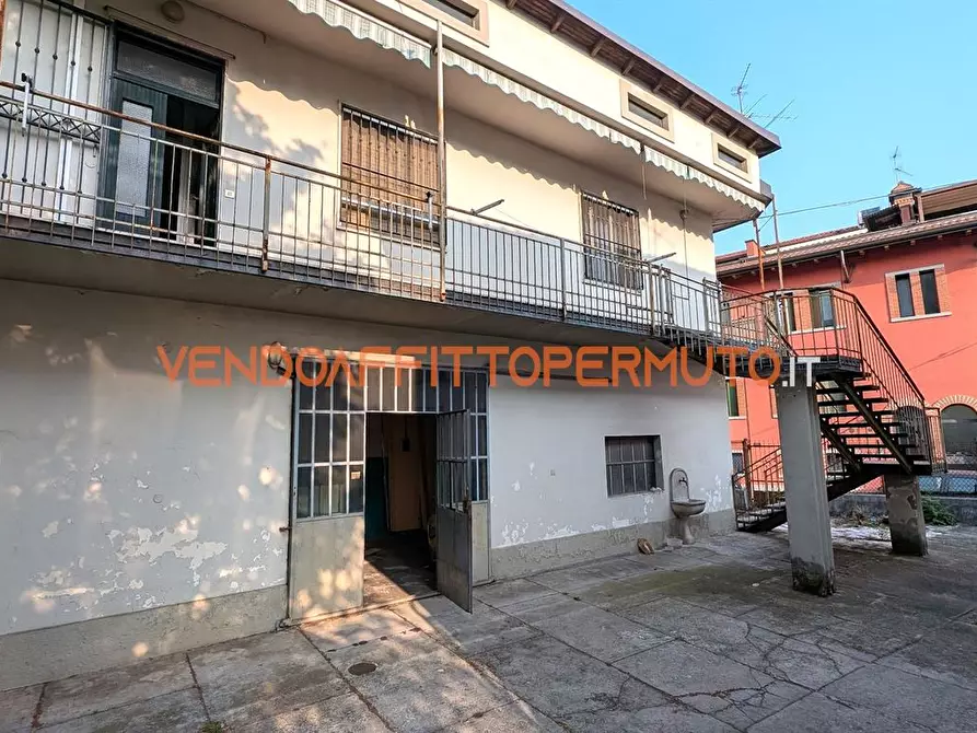 Immagine 8 di Casa indipendente in vendita  in VIA CIRCONVALLAZIONE OVEST a Ciserano