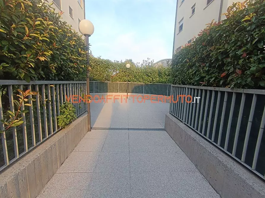 Immagine 7 di Appartamento in vendita  in VIA BETAO LUIGI PALAZZOLO a Grumello Del Monte