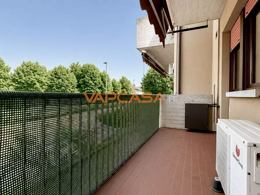 Immagine 9 di Appartamento in vendita  in VIA GAETANO DONIZZETTI 17 a Osio Sotto