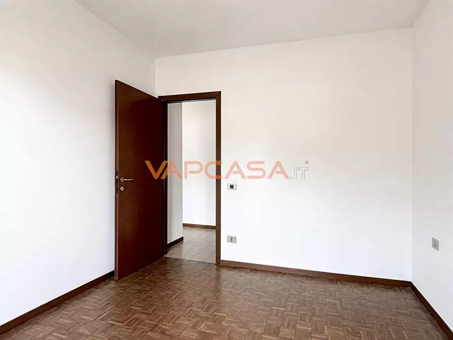 Immagine 3 di Appartamento in vendita  in VIA GAETANO DONIZZETTI 17 a Osio Sotto