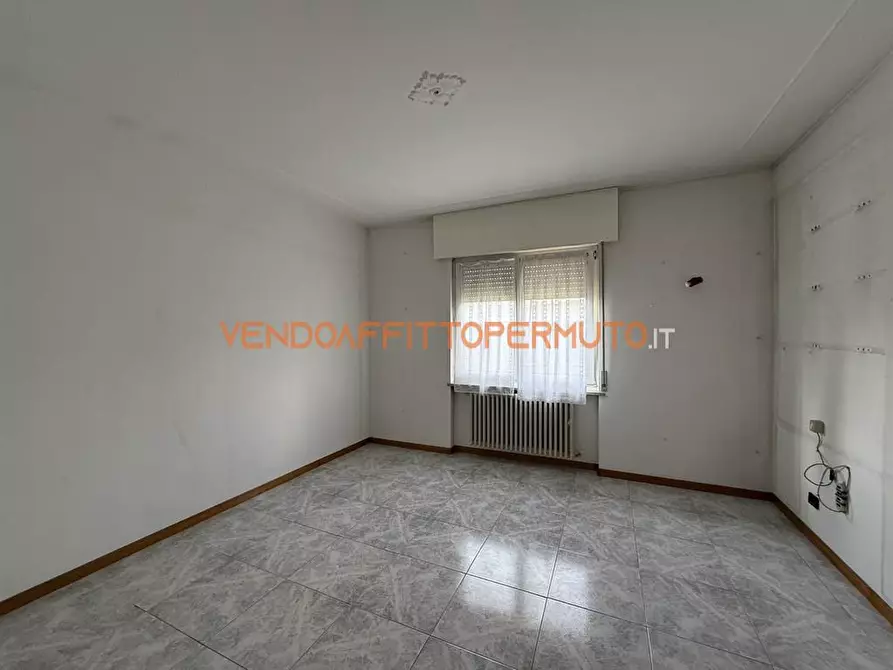 Immagine 7 di Villa in vendita  in via Balilla a Romano Di Lombardia