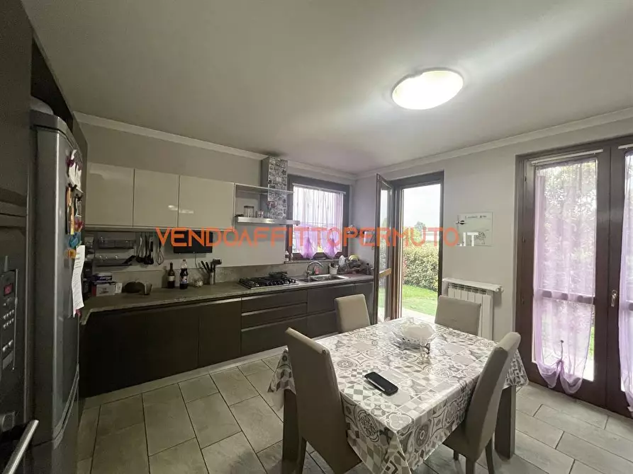 Immagine 3 di Villetta a schiera in vendita  in VIA  LIVRINI 1 a Brignano Gera D'adda