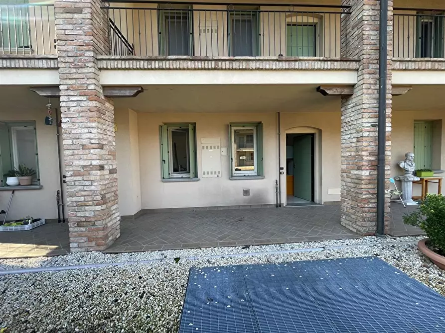 Immagine 8 di Appartamento in vendita  in VIA RISERVA a Cologno Al Serio