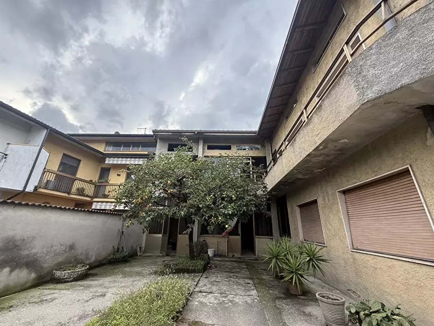 Immagine 7 di Casa indipendente in vendita  in VIA MONTE GRAPPA 1 a Cividate Al Piano